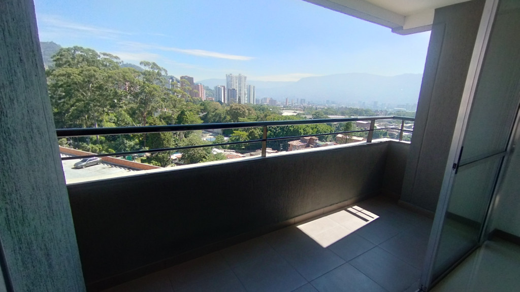 3BR Apartment in Poblado Del Sur (70 m²) - 4