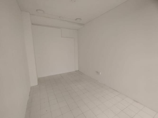 Local en arriendo en El Centro, Manizales, 11 m² · foto 2 de 4