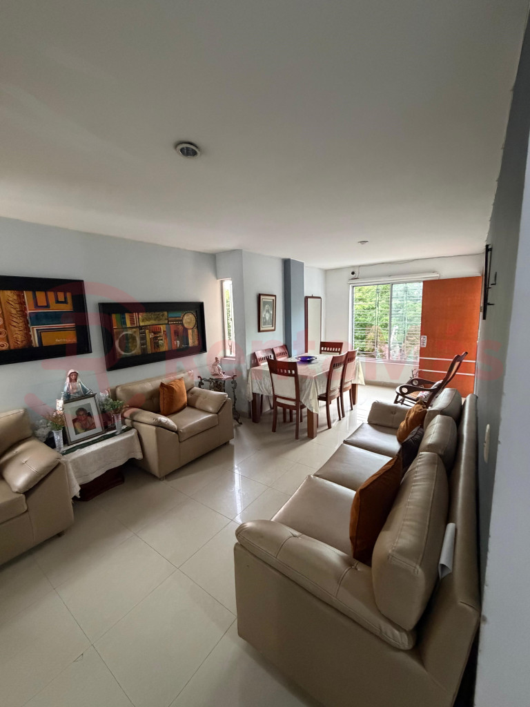 Apartamento en venta en Aeropuerto Camilo Daza, Cúcuta · foto 3 de 12