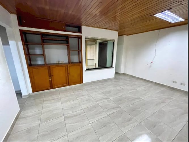 Bodega en arriendo en Mirador De La Florida, Floridablanca, 480 m² · foto 2 de 20