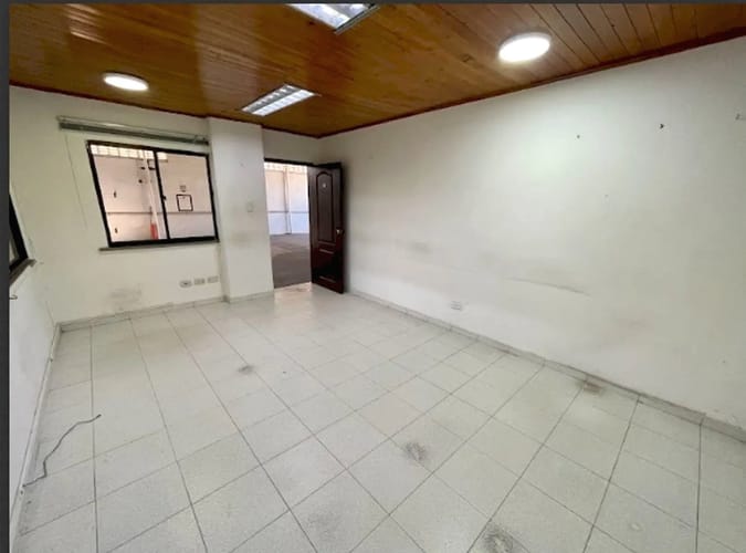 Bodega en arriendo en Mirador De La Florida, Floridablanca, 480 m² · foto 5 de 20