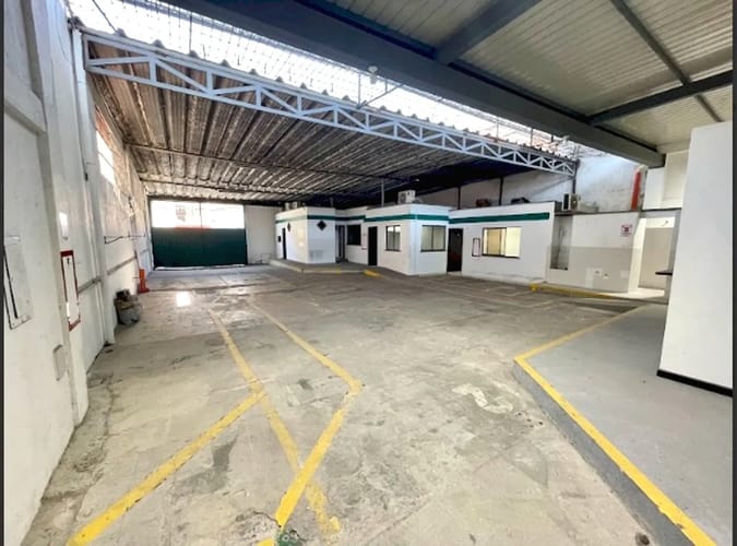 Bodega en arriendo en Mirador De La Florida, Floridablanca, 480 m² · foto 10 de 20
