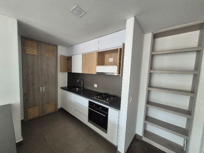 Apartamento de 3 alcobas en venta en Teusaquillo, Bogotá, 86 m² · foto 7 de 24