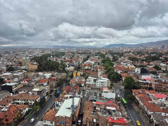 Apartamento de 3 alcobas en venta en Teusaquillo, Bogotá, 86 m² · foto 3 de 24