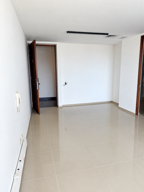 Oficina en arriendo en La Aguacatala, Medellín, 41 m² · foto 4 de 5