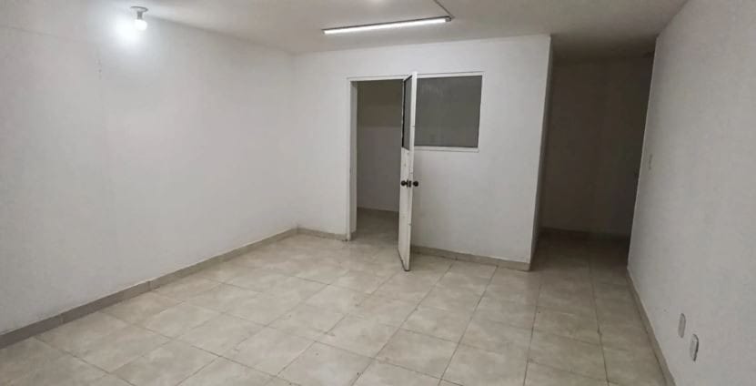 Local en arriendo en San Francisco, Bucaramanga, 30 m² · foto 3 de 6