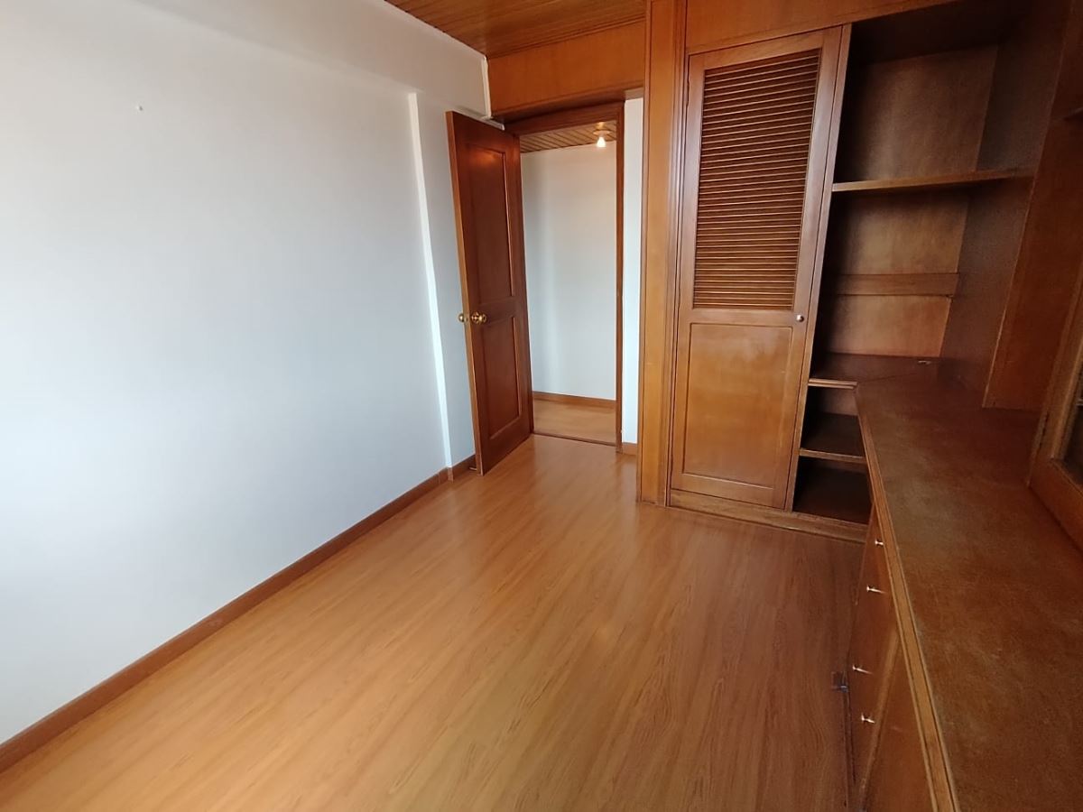Apartamento en venta en Ciudad Salitre, Bogotá · foto 3 de 19