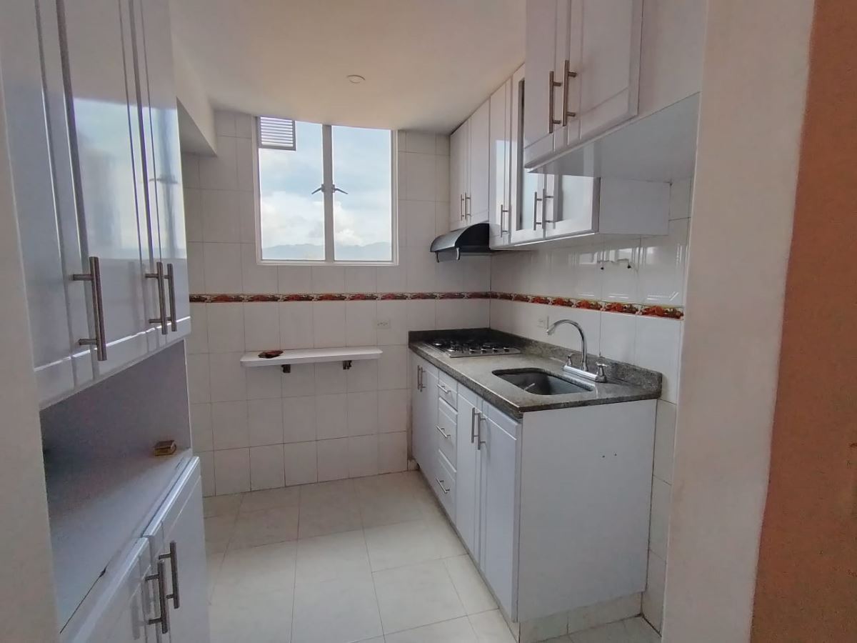 Apartamento en venta en Ciudad Salitre, Bogotá · foto 7 de 19