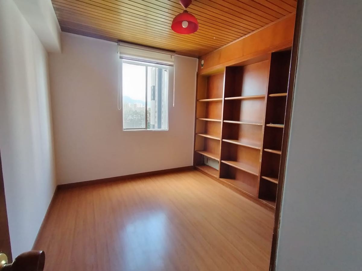 Apartamento en venta en Ciudad Salitre, Bogotá · foto 8 de 19