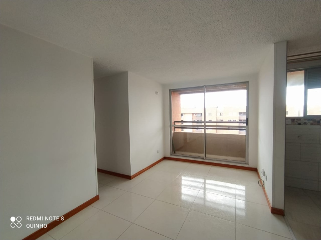 Apartamento en venta en Puente Grande, Bogotá · foto 2 de 18