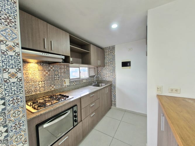 Apartamento de 3 alcobas en venta en Las Antillas, Envigado, 78 m² · foto 8 de 18