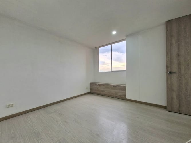 Apartamento de 3 alcobas en venta en Las Antillas, Envigado, 78 m² · foto 13 de 18