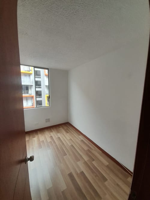 Apartamento de 3 alcobas en arriendo en La Campiña, Bogotá, 54 m² · foto 10 de 11