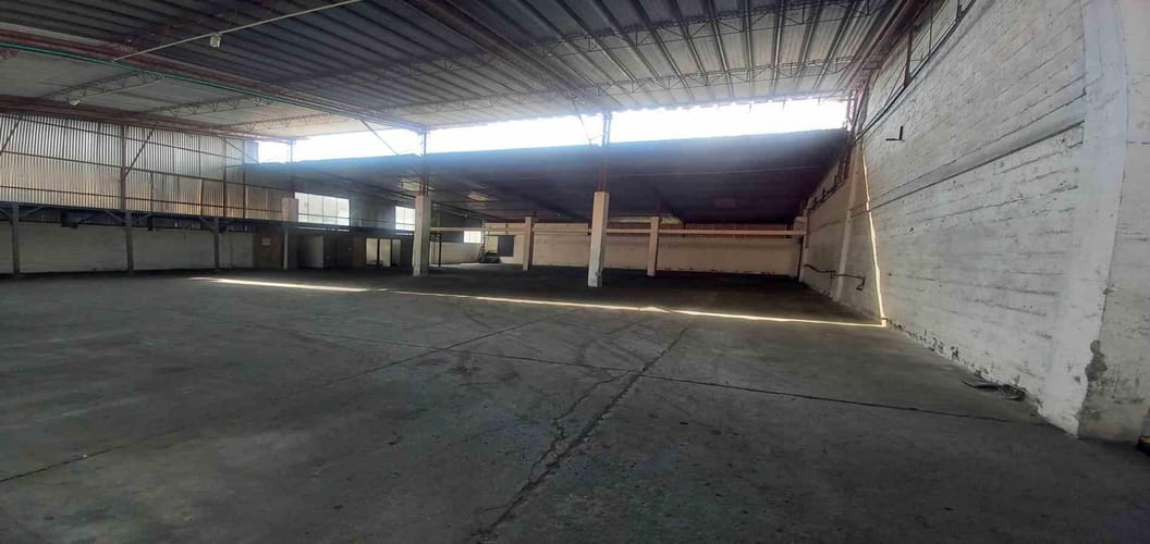 Bodega en arriendo en Malteria, Manizales, 800 m² · foto 2 de 24