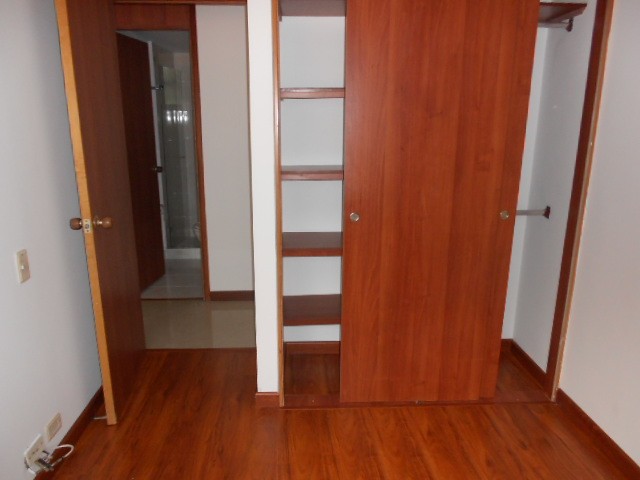 Apartamento en venta en Villas De Aranjuez, Bogotá · foto 14 de 18
