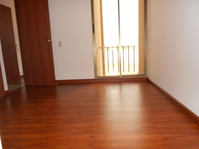 Apartamento en venta en Villas De Aranjuez, Bogotá · foto 15 de 18