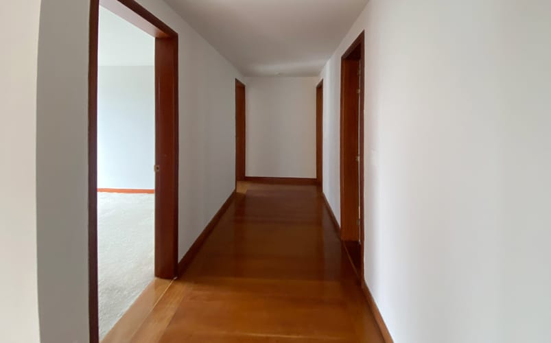 Apartamento de 3 alcobas en venta en Chico Norte, Bogotá, 121 m² · foto 7 de 19