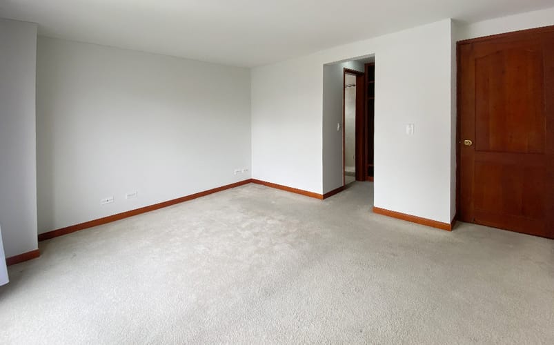 Apartamento de 3 alcobas en venta en Chico Norte, Bogotá, 121 m² · foto 11 de 19