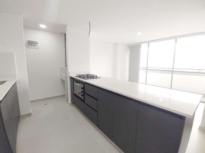 Apartamento de 3 alcobas en venta en San Agustin Suramerica, Itagüí, 71 m² · foto 2 de 15