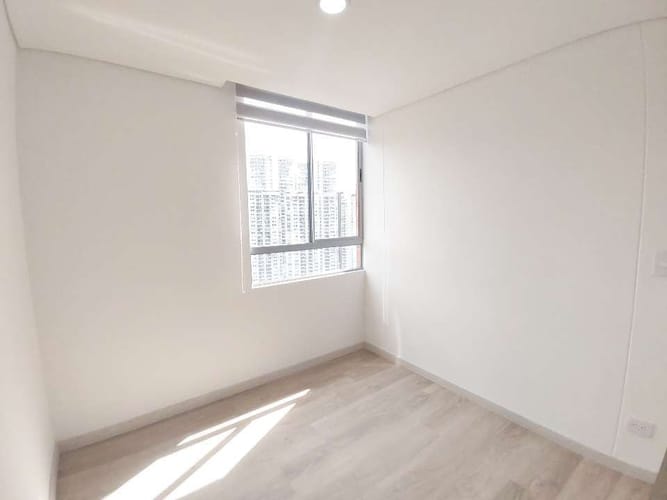 Apartamento de 3 alcobas en venta en San Agustin Suramerica, Itagüí, 71 m² · foto 11 de 15