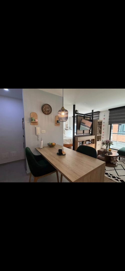 Apartaestudio en venta en Santa Barbara Oriental, Bogotá, 46 m² · foto 2 de 11