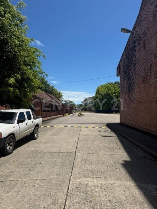 Bodega en arriendo en San Gregorio, Villavicencio, 800 m² · foto 2 de 4
