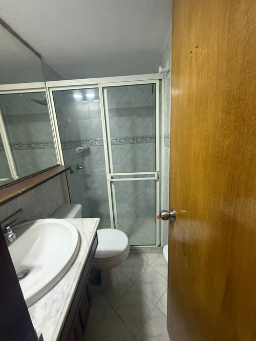 Casa de 5 alcobas en venta en La Mota, Medellín, 160 m² · foto 6 de 11