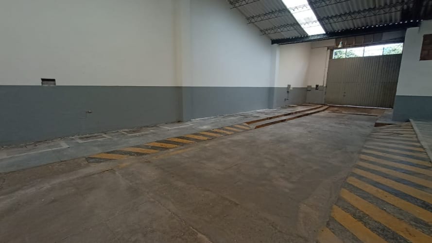 Bodega en arriendo en La Concordia, Bucaramanga, 1000 m² · foto 16 de 21