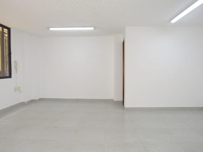 Local en arriendo en Sotomayor, Bucaramanga, 25 m² · foto 2 de 5