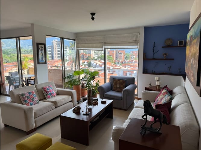 Apartamento de 3 alcobas en venta en Ciudad Jardin, Cali, 150 m² · foto 2 de 21
