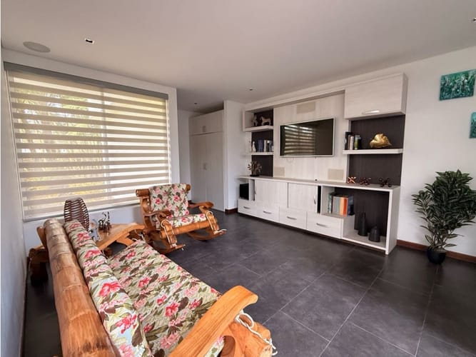 Casa de 4 alcobas en venta en Llano Grande, Rionegro, 380 m² · foto 11 de 14