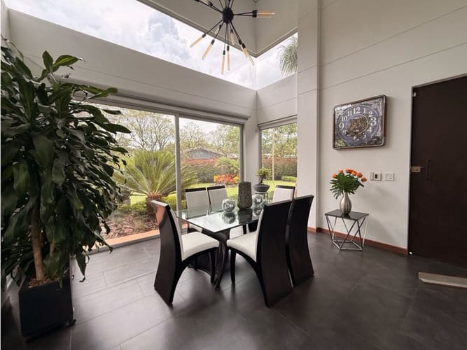 Casa de 4 alcobas en venta en Llano Grande, Rionegro, 380 m² · foto 14 de 14