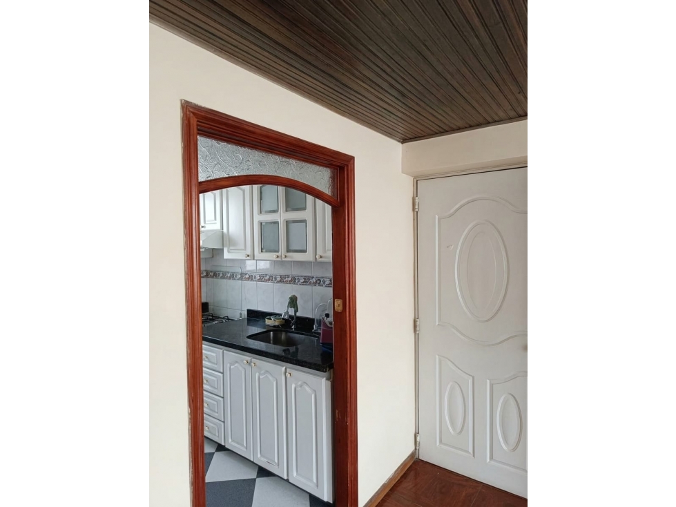 Apartamento en venta en Américas Central, Bogotá · foto 2 de 18