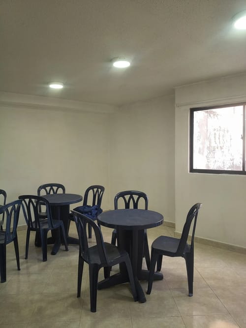Oficina en arriendo en Estacion Villa, Medellín, 30 m² · foto 2 de 6