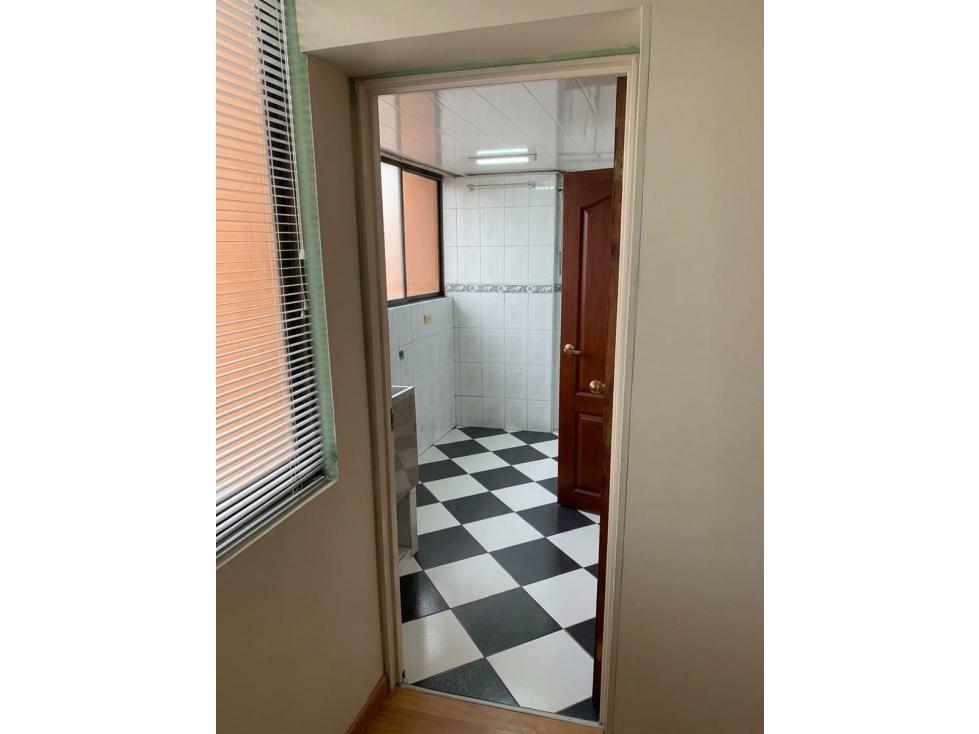 Apartamento en venta en Américas Central, Bogotá · foto 7 de 18