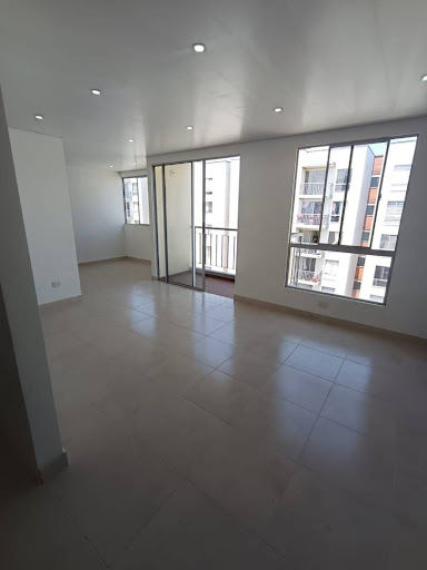 Apartamento en arriendo en Cr. Los Naranjos, Jamundí · foto 5 de 22