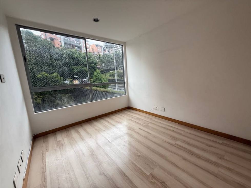 Apartamento en venta en Loma Benedictinos, Envigado · foto 12 de 24