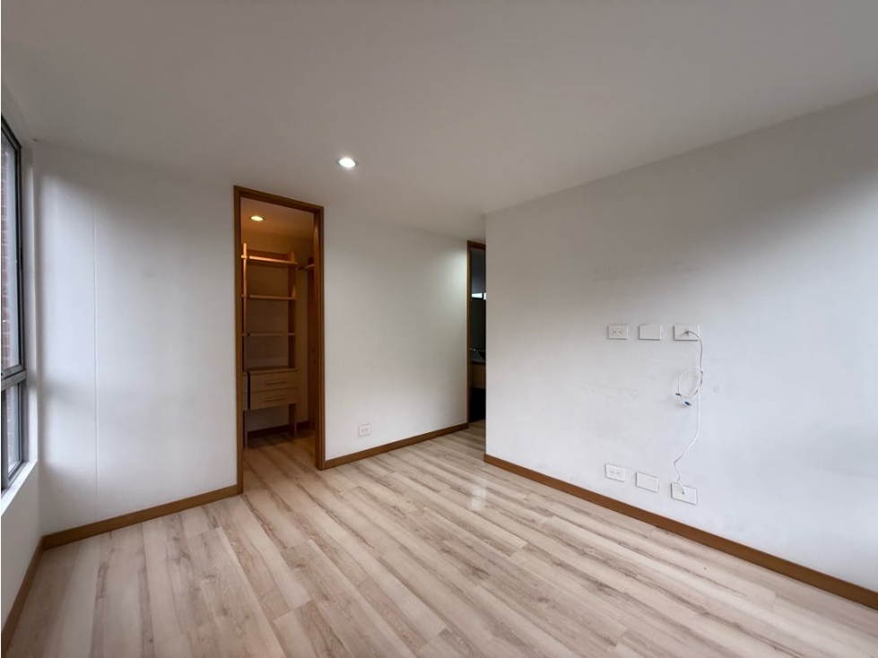 Apartamento en venta en Loma Benedictinos, Envigado · foto 19 de 24