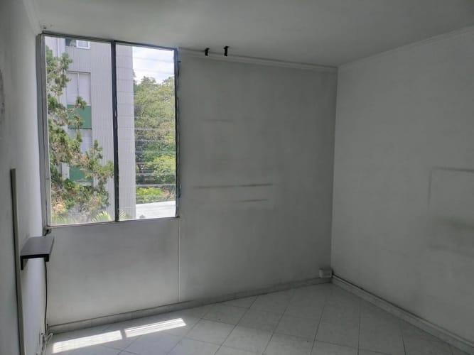 Apartamento de 3 alcobas en venta en El Poblado, Medellín, 73 m² · foto 7 de 15