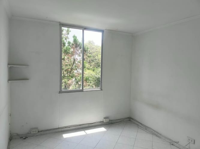 Apartamento de 3 alcobas en venta en El Poblado, Medellín, 73 m² · foto 8 de 15