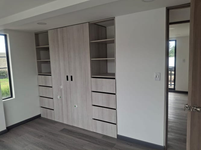 Casa de 5 alcobas en venta en Siberia, Cota, 220 m² · foto 4 de 24