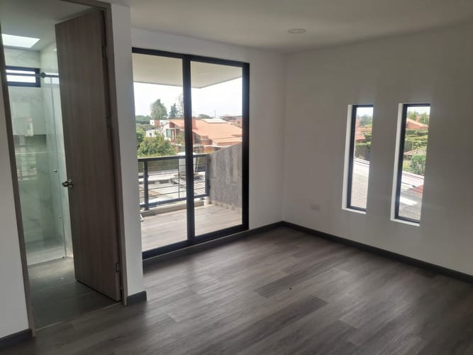 Casa de 5 alcobas en venta en Siberia, Cota, 220 m² · foto 6 de 24