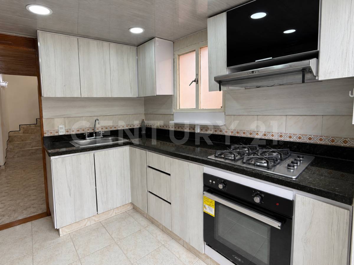 Casa en venta en Cedritos, Bogotá · foto 7 de 20