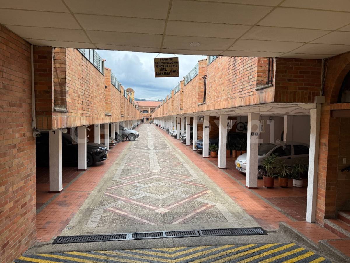 Casa en venta en Cedritos, Bogotá · foto 19 de 20