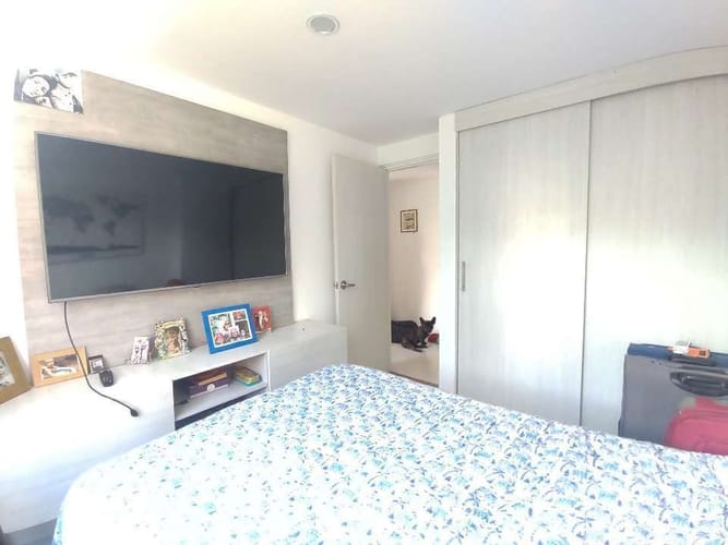 Apartamento de 3 alcobas en venta en Loma De San Julian, Medellín, 90 m² · foto 14 de 15