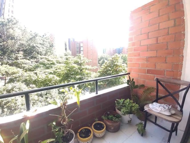 Apartamento de 3 alcobas en venta en Loma De San Julian, Medellín, 90 m² · foto 2 de 15