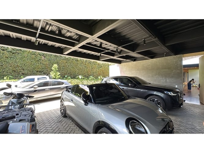Casa de 3 alcobas en arriendo en El Porvenir, Envigado, 400 m² · foto 12 de 13