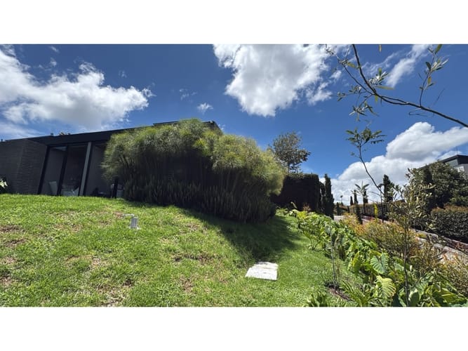 Casa de 3 alcobas en arriendo en El Porvenir, Envigado, 400 m² · foto 13 de 13