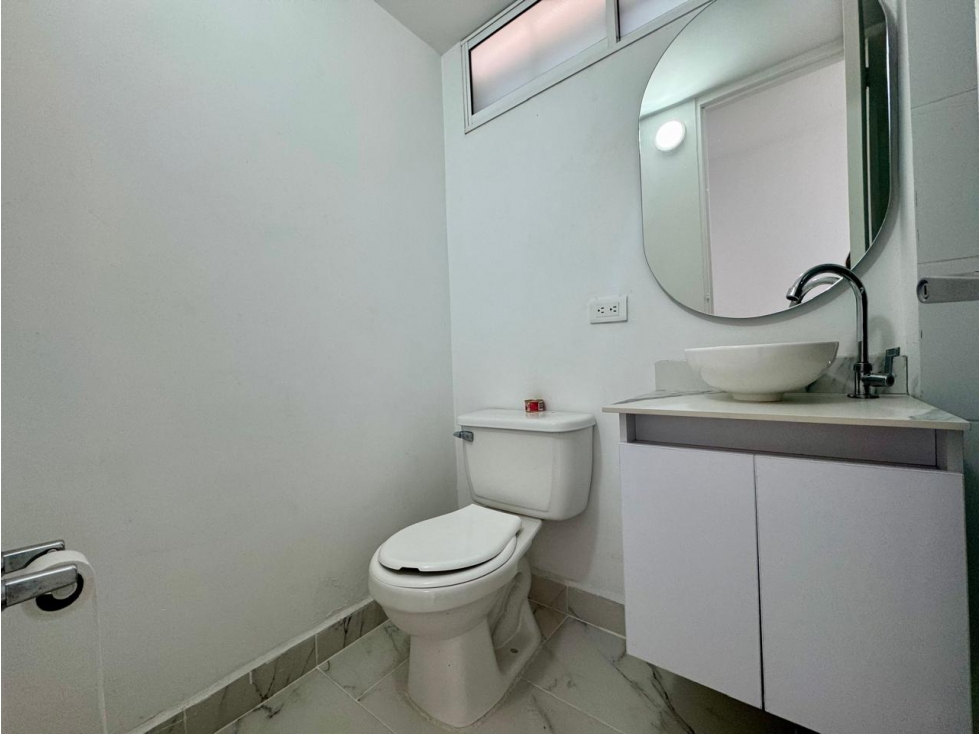 Apartamento en venta en Loma Del Indio, Medellín · foto 8 de 15