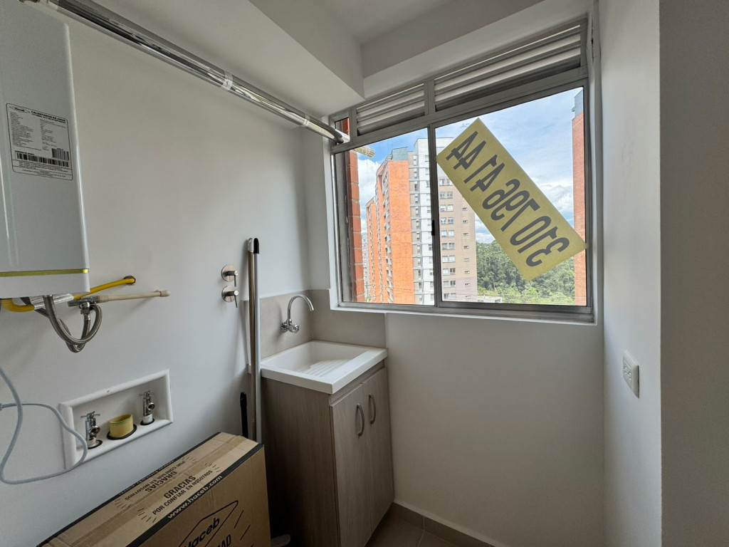 Apartamento en arriendo en Santa Ana, Rionegro · foto 3 de 14